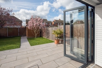 IMGL0100642153baba76e