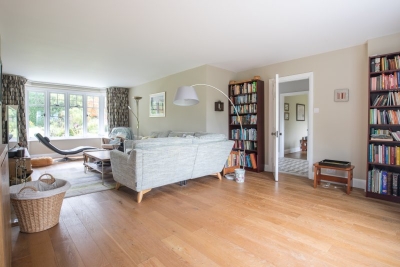 BorehamLighter110696a38af010d1